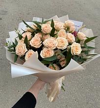 Букет Кремовые розы Латте в Бичуре