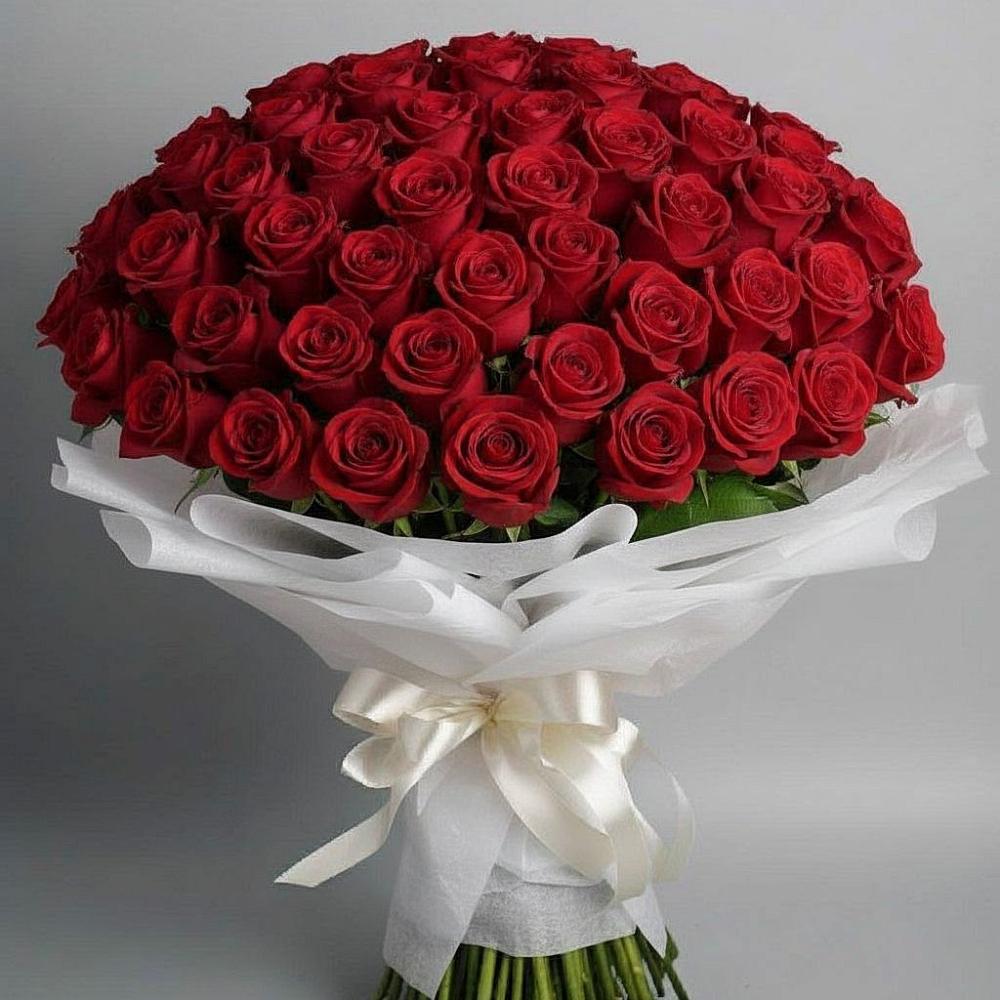 Букет 101 Красная роза Блэк Мэджик в Бичуре