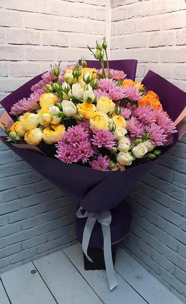Букет цветов из: Хризантемы и Розы в Бичуре
