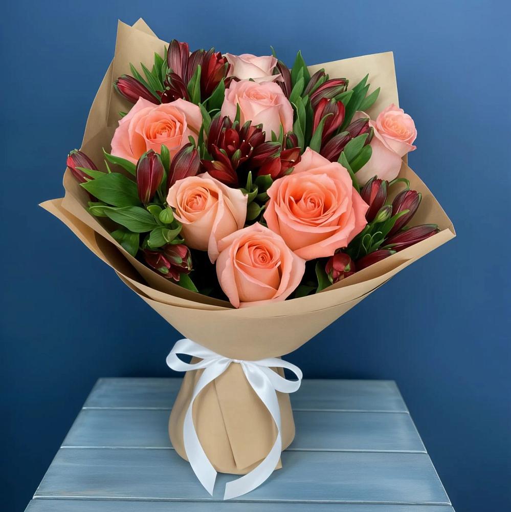 Букет цветов из: Розы и Альстромерии в Бичуре