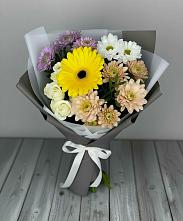 Букет цветов из:  Розы, Герберы и Хризантемы в Бичуре