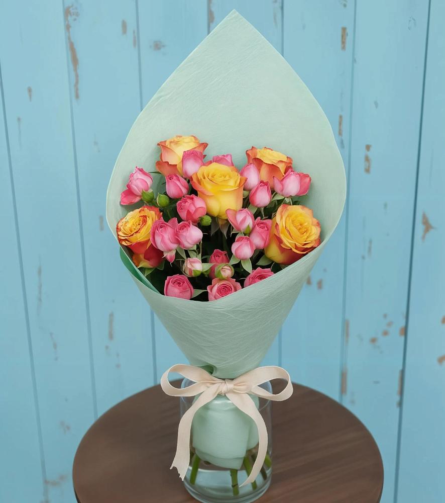 Букет цветов из: Розы в Бичуре