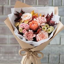 Букет цветов из:  Гвоздики, Хризантемы и Розы в Бичуре