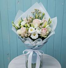 Букет цветов из:  Розы и Лизиантусы #REPLACE_PRED# Бичуре
