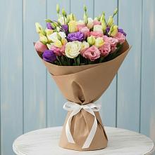 Букет цветов из:  Лизиантусы #REPLACE_PRED# Бичуре