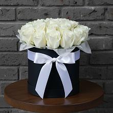 Цветочная композиция из Розы в шляпной коробке в Бичуре